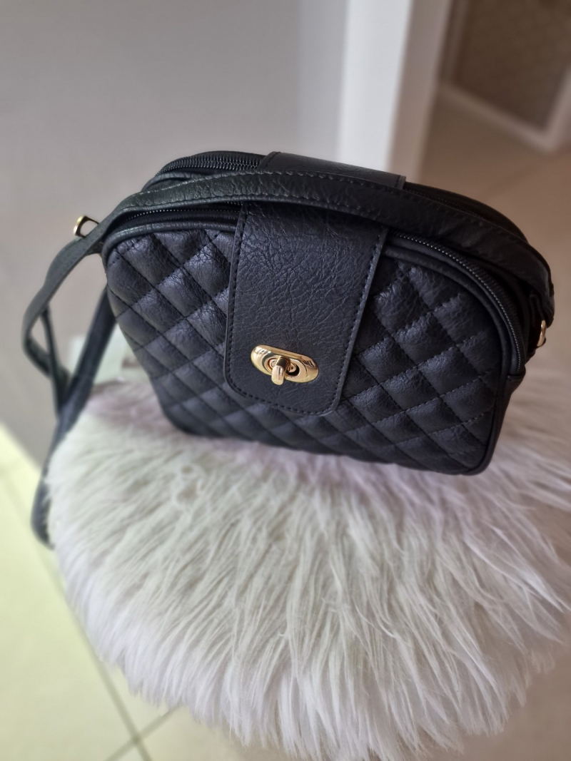 Prešívaná crossbody kráska 